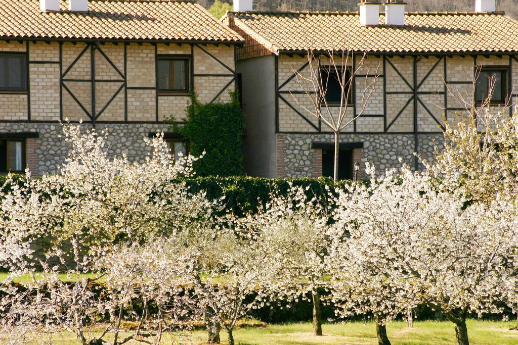 El Canchal De La Gallina - Parking Gratis - Jacuzzi En Privado - Cafeteria - Desayunos - Piscina De Agua Caliente A Partir Del 12 De Abril 2025 Hervás Exteriör bild